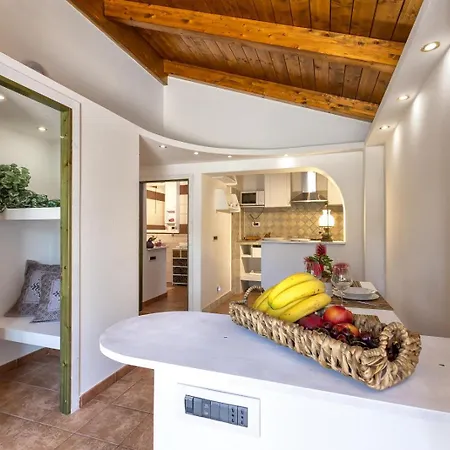 Piccola Stella Con Depandance Villa *