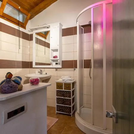 Piccola Stella Con Depandance Villa