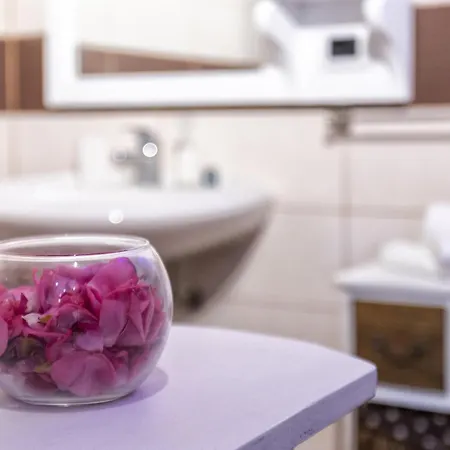 Piccola Stella Con Depandance 别墅