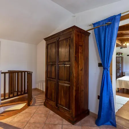 Piccola Stella Con Depandance 别墅 *