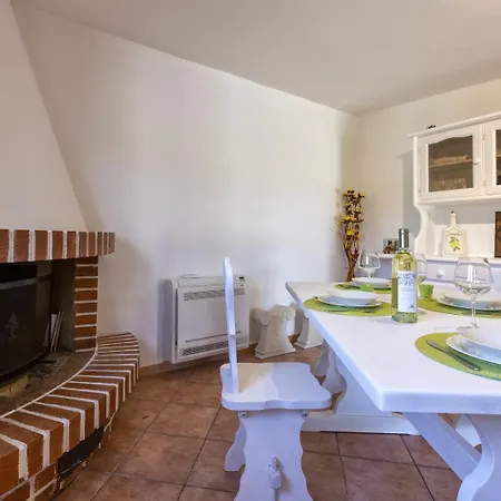 Piccola Stella Con Depandance *