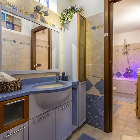 Piccola Stella Con Depandance *