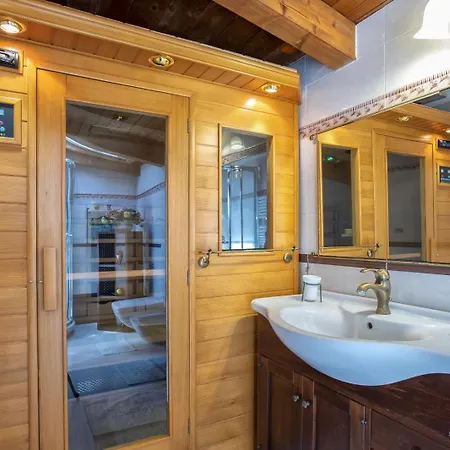 Piccola Stella Con Depandance *