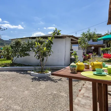 Piccola Stella Con Depandance *