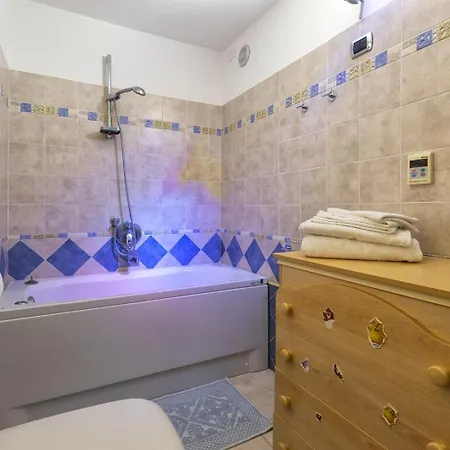 Piccola Stella Con Depandance